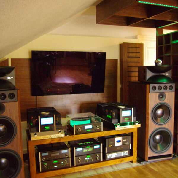 https://aki-electronics.pl/wp-content/uploads/2024/02/Realizacja-Autorska-1-scaled-600x600.jpg
